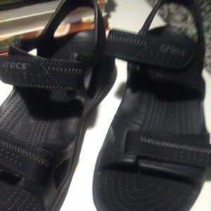 Crock Sandals